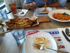 -必胜客(东大桥店)