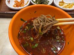 -乡党臊子面(丰庆公园店)