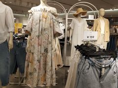 -H&M(华润万象城店)