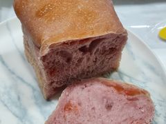 野生草莓酵母吐司-PAOPAO Bakery&Café(港汇店)