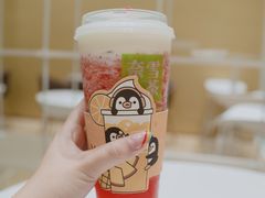 霸气芝士草莓-奈雪的茶(国金中心店)
