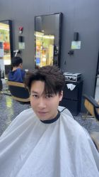 -藤野造型专业烫染接发