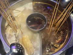 鸳鸯锅底-佰人王串串香火锅(洋珠巷店)