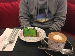 -Salon de The de Joel Robuchon(外滩18号店)