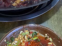 -黄潇洒老火锅(九眼桥宏济巷店)