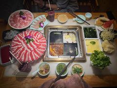 -巴渝瓦肆重庆鲜火锅(宝龙环湖店)