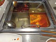 -海底捞火锅(旭辉MALL店)