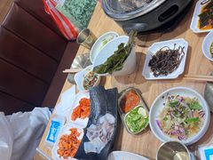 -青瓦餐厅·生鱼片·韩园烤肉(西塔店)