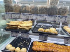 -白玉兰食品(中山公园龙之梦店)
