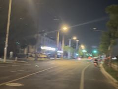 -上海市静安区第一中心小学