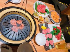 -炼火烤肉店