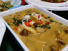 -忘忧草融合私房菜(红鼎国际店)