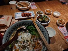 -三两粉(深圳龙华上塘店)