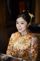-LOVE SHINE婚纱·红鼎庄龙凤褂·妈妈装定制