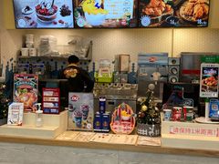 -DQ·蛋糕·冰淇淋(大宁国际商业广场店)