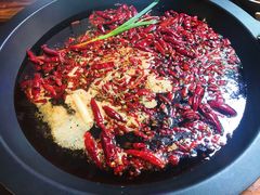 -黄潇洒老火锅(九眼桥宏济巷店)