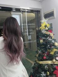 -Hello Lady发型设计