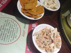 -铁胖子口碑长沙菜·龙虾烧烤(赤岗社区店)