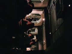-穹六人间 people 6(岳阳路店)