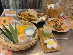 -小小集渔·泰式大排档(太古里香槟店)