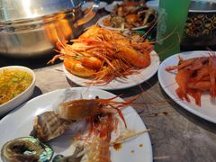 -渔纬港海鲜自助餐厅(湖里万达店)