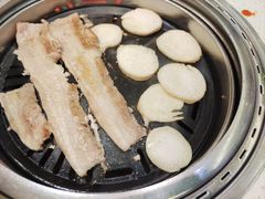 -韩香福烤肉庄园(荣成店)