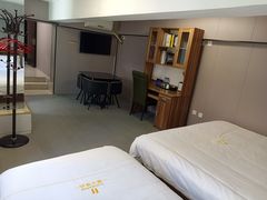 -德全心悦酒店(北京金台路地铁站店)