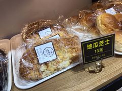 -韩国利尔面包(桂林路店)