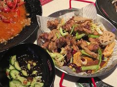 -红盔侠小龙虾(海宁银泰店)