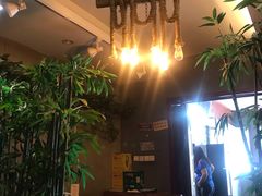 -万记麻辣烫国展总店