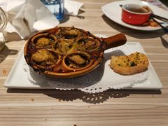 -必胜客(八一店)