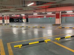 -日月光中心-停车场