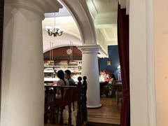 -Golden Lily河内巴黎法越料理餐厅(建国西路店)