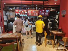 -何记花甲(海岸城旗舰店)