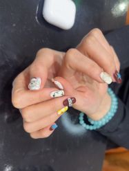 -进巍美甲美睫