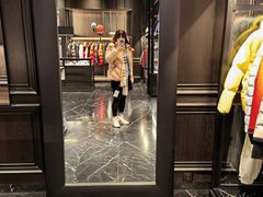 -MONCLER(武汉国际广场店)