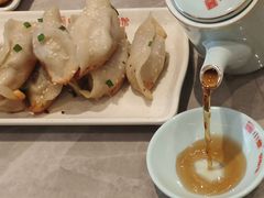 -小姜锅贴(凤凰街店)