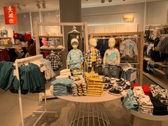 -H&M(华润万象城店)