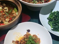 -荷栖小院·品质江西菜(红谷滩店)