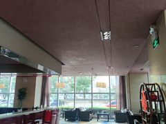 -西安绿地假日酒店