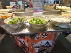-塔湾兴顺国际观光夜市