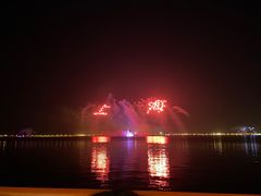 -上海滴水湖皇冠假日酒店