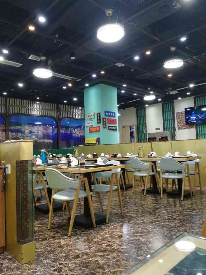 长沙九龙仓95层餐厅图片