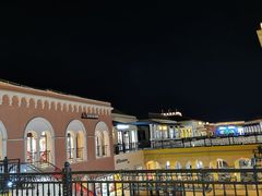 -首创奥特莱斯(西安店)