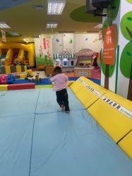 -莫莉幻想儿童乐园(绍兴金帝银泰城店)