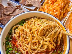-清真·青瓷香纯汤牛肉面(酒泉路店)