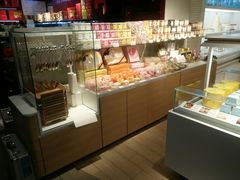 -好利来(欧亚商都店)