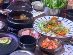 -香猪坊韩国烤肉专属门店(魏公村店)