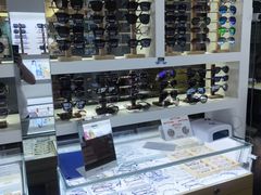 -广州宝岛眼镜武汉和光眼镜市场西区店