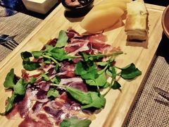 -YUE·6·西式融合餐厅(外滩六号店)